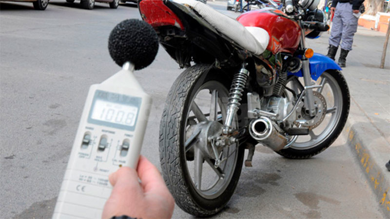  VECINOS PRESENTARON NOTA AL MUNICIPIO Y EL HCD RECLAMANDO POR EL CONTROL DE MOTOS Y RUIDOS MOLESTOS